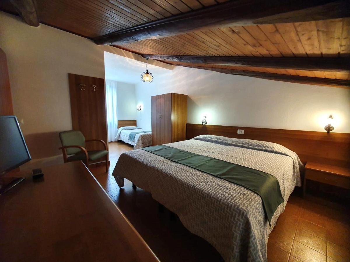 Altavilla Albergo Meuble Tirano Exterior foto